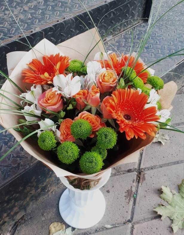 Букет цветов из: Герберы, Хризантемы, Альстромерии и Розы в Курьяново