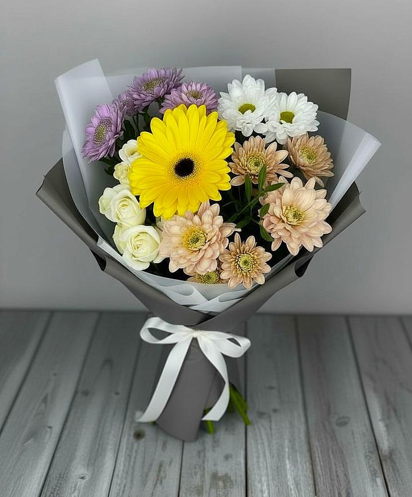 Букет цветов из: Розы, Герберы и Хризантемы в Курьяново
