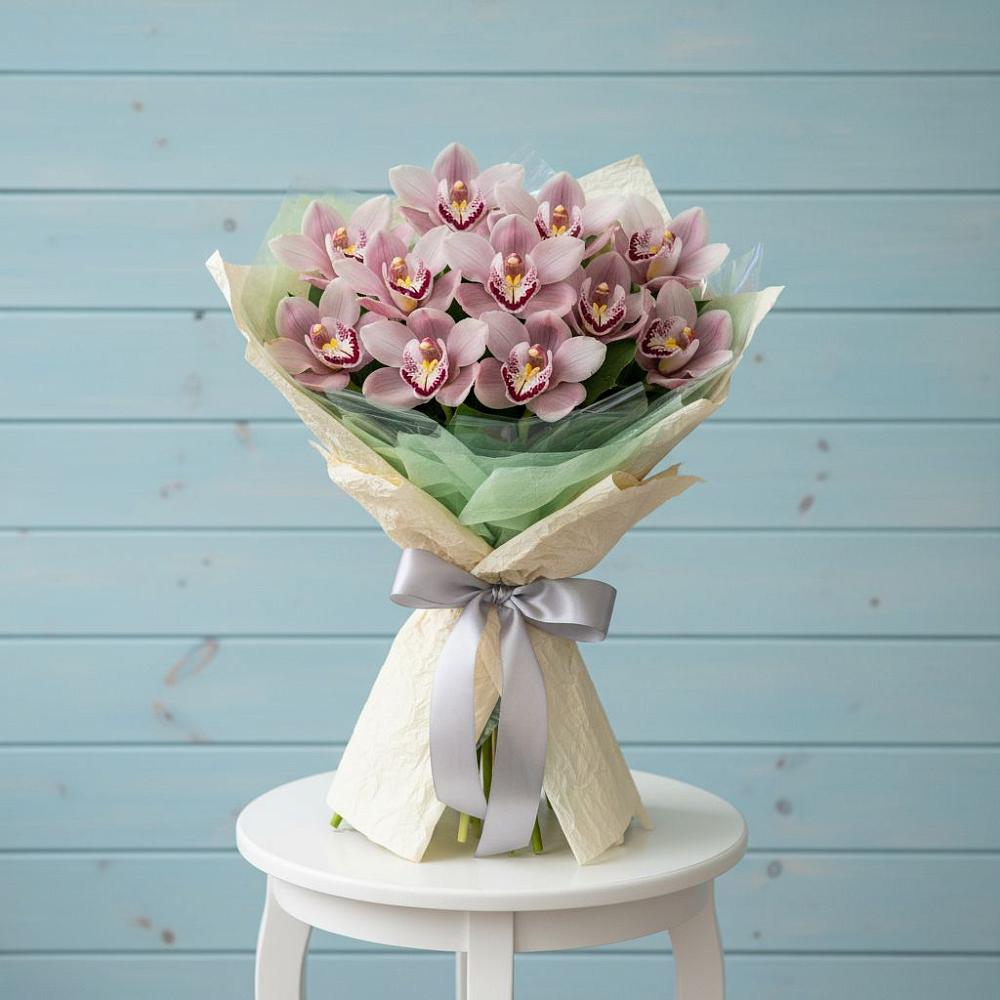 Букет цветов из: Орхидеи и Розы в Курьяново