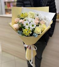 Букет цветов из:  Альстромерии, Розы и Хризантемы в Курьяново