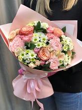 Букет нежные объятья в Курьяново Букет цветов из: Гвоздики, Розы и Хризантемы в Курьяново