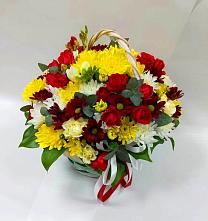 Цветочная композиция из Хризантемы и Розы в корзине в Курьяново