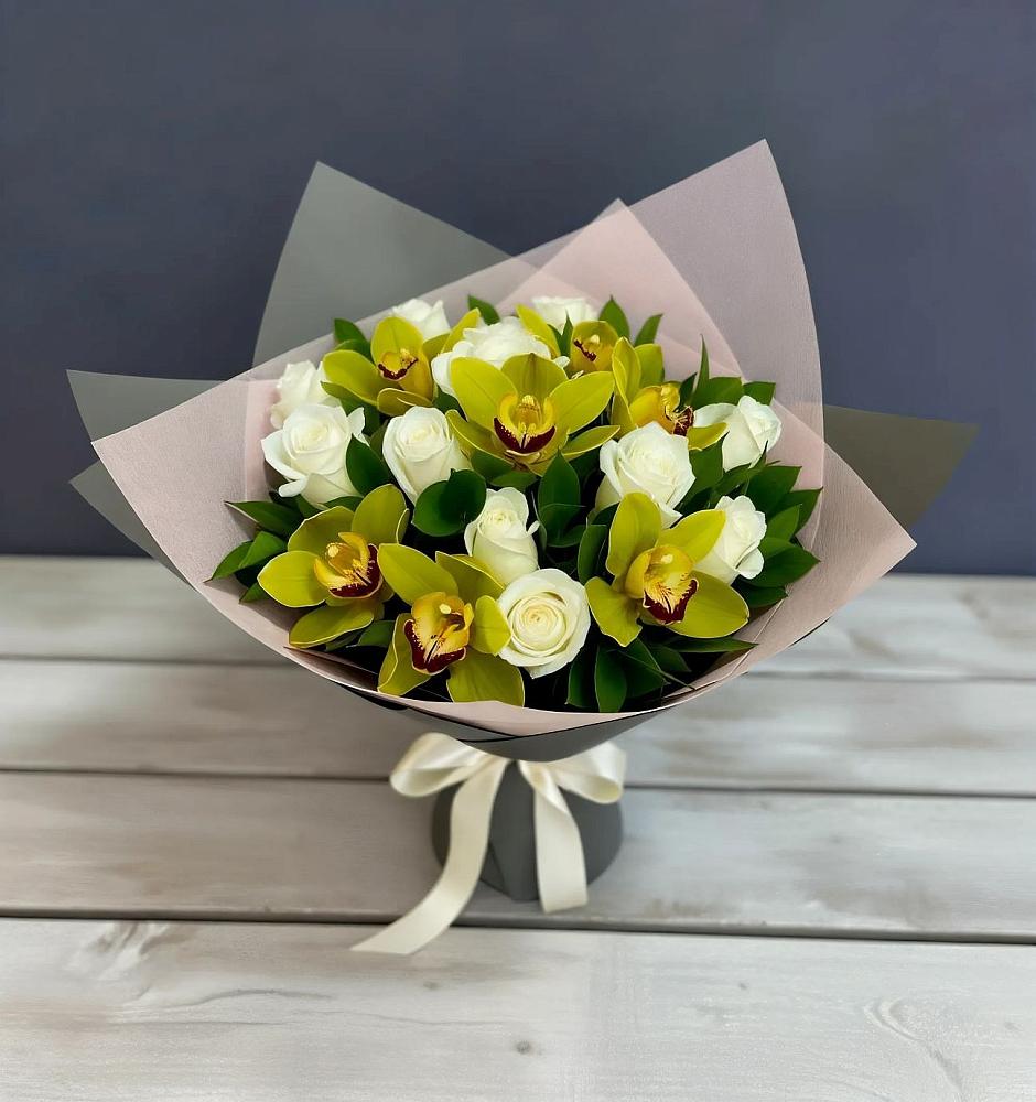 Букет цветов из: Орхидеи и Розы в Курьяново