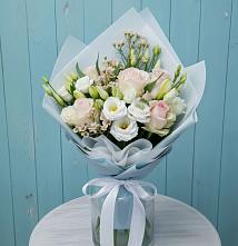 Букет цветов из:  Розы и Лизиантусы в Курьяново