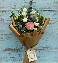 Букет цветов из:  Розы и Лизиантусы в Курьяново
